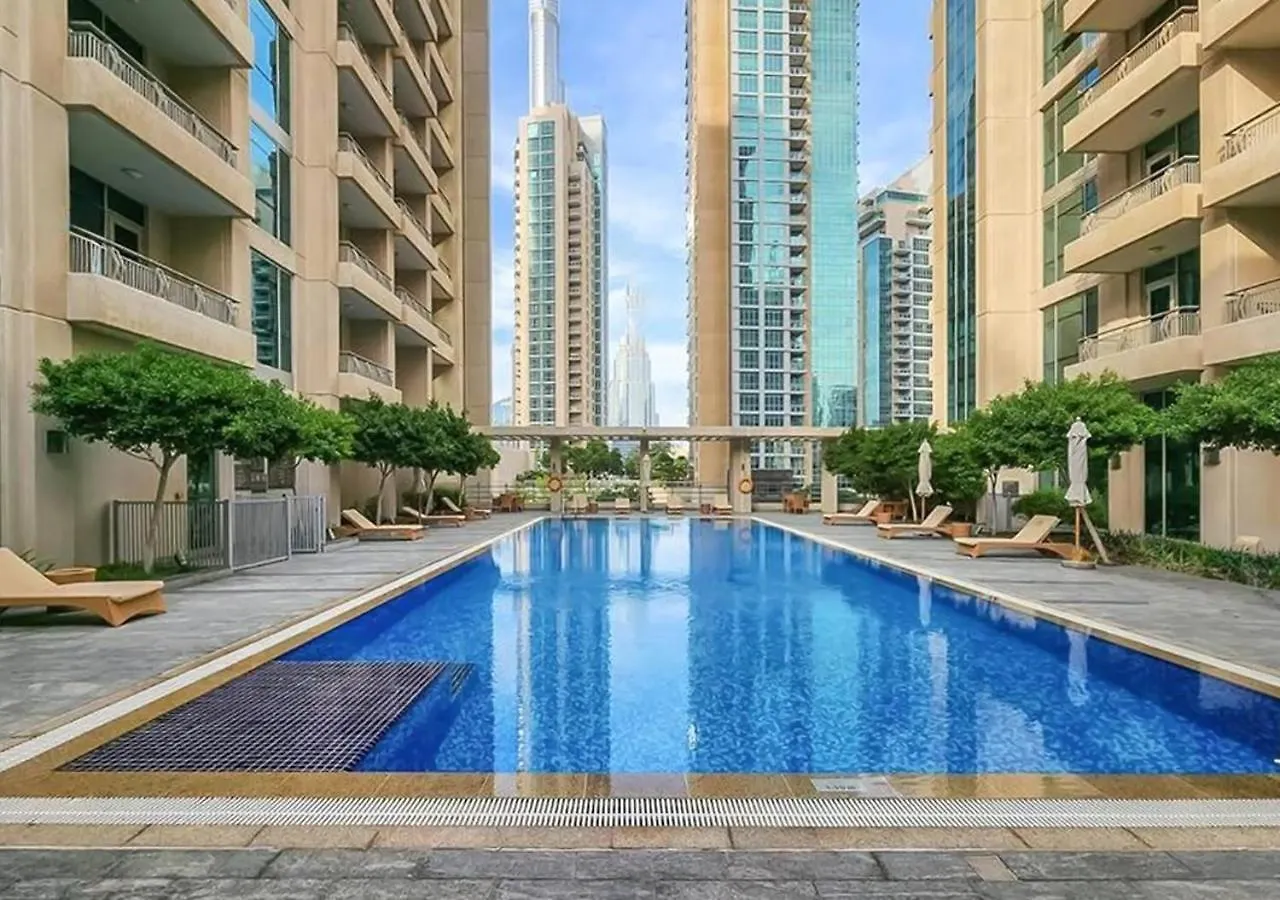 Luxurious One Bedroom Apartment With Burj Khalifa View Dubai Birleşik Arap Emirlikleri