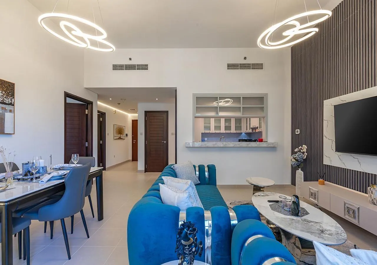 Luxurious One Bedroom Apartment With Burj Khalifa View Dubai