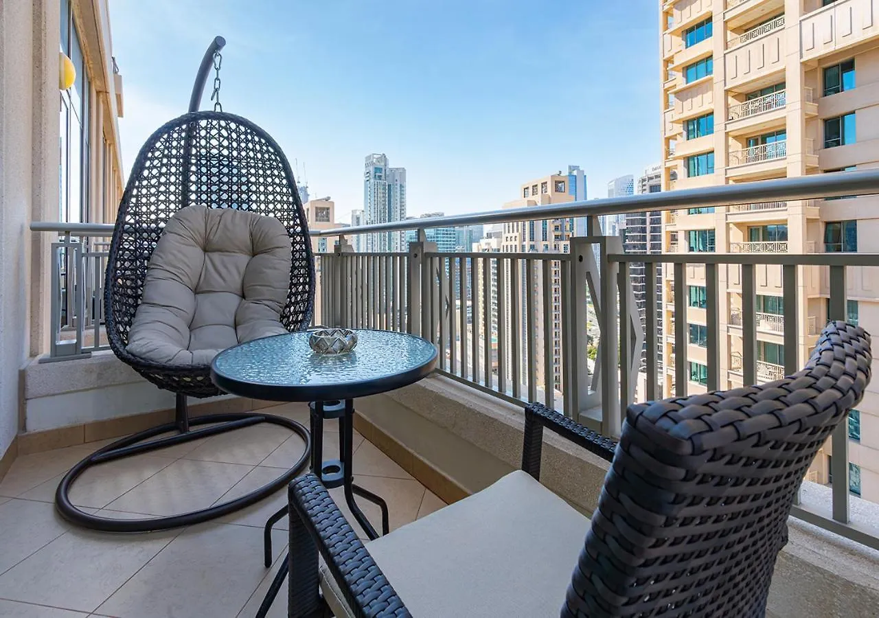 Luxurious One Bedroom Apartment With Burj Khalifa View ドバイ