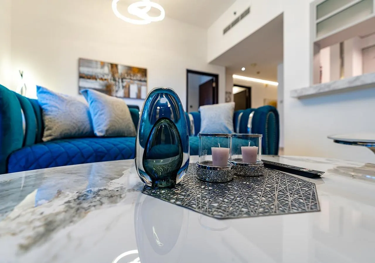 Luxurious One Bedroom Apartment With Burj Khalifa View Dubai 0*,  United Arab Emirates