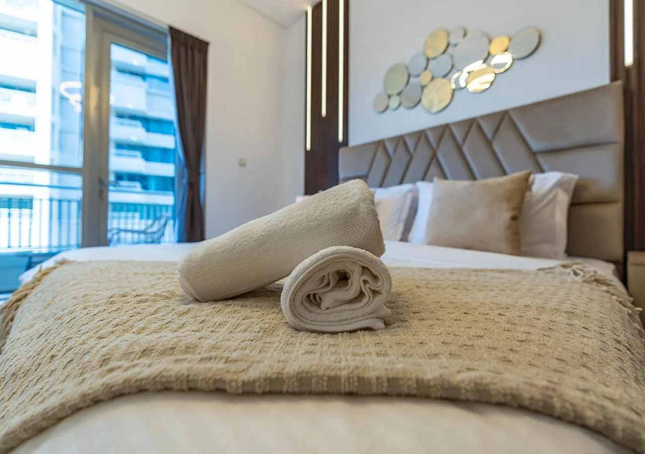Luxurious One Bedroom Apartment With Burj Khalifa View Dubai 0*,